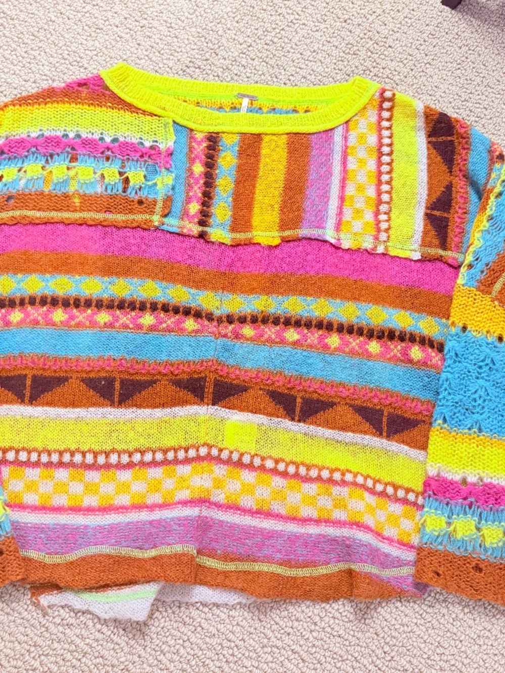 Free People December Skies Poncho Sweater - Alpaca- size S - euc